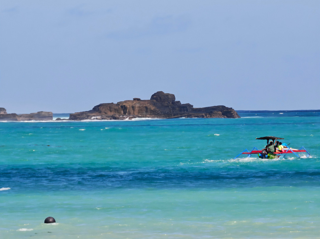 Tanjung Aan Beach-龙目岛必去景点