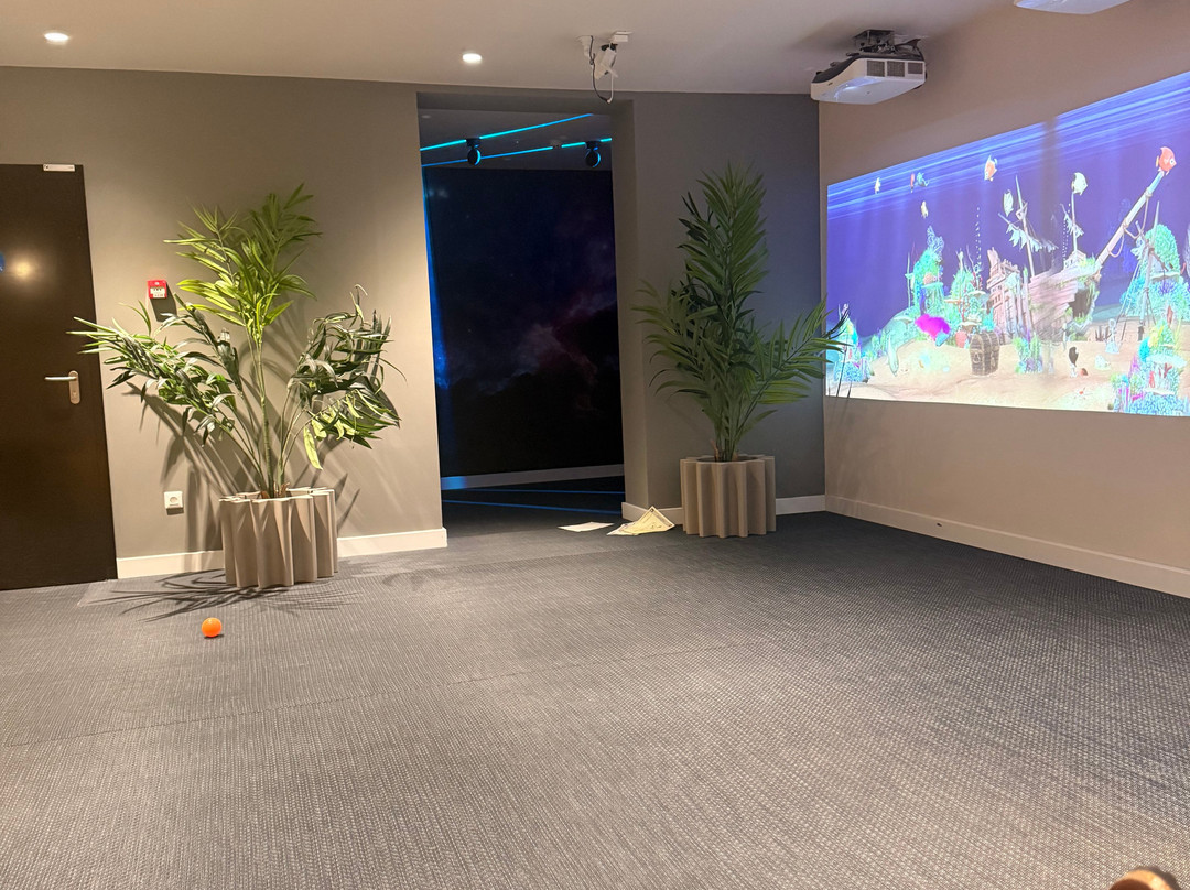瓦拉马尔蒂雷纳酒店主图