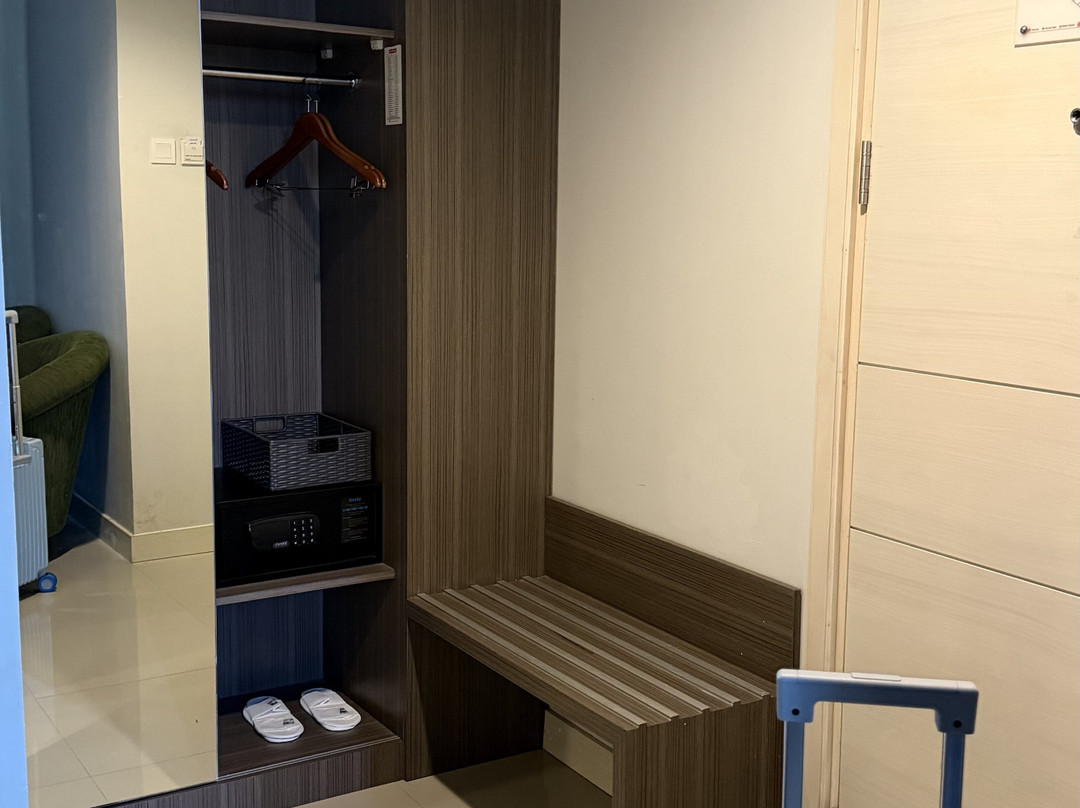 巴厘巴板瑞士贝尔旅店主图