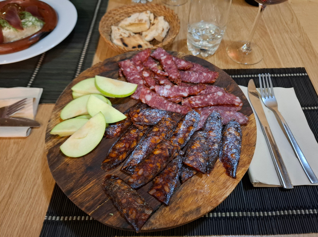 Shija Sabores De Los Balcanes