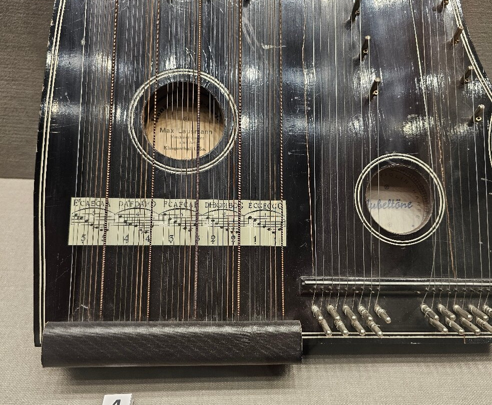 Museum of Folk Music Instruments named after Yihlasa-阿拉木图必去景点