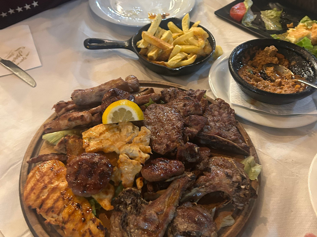 Tirana County餐馆和美食-Taverna Restaurant Murati