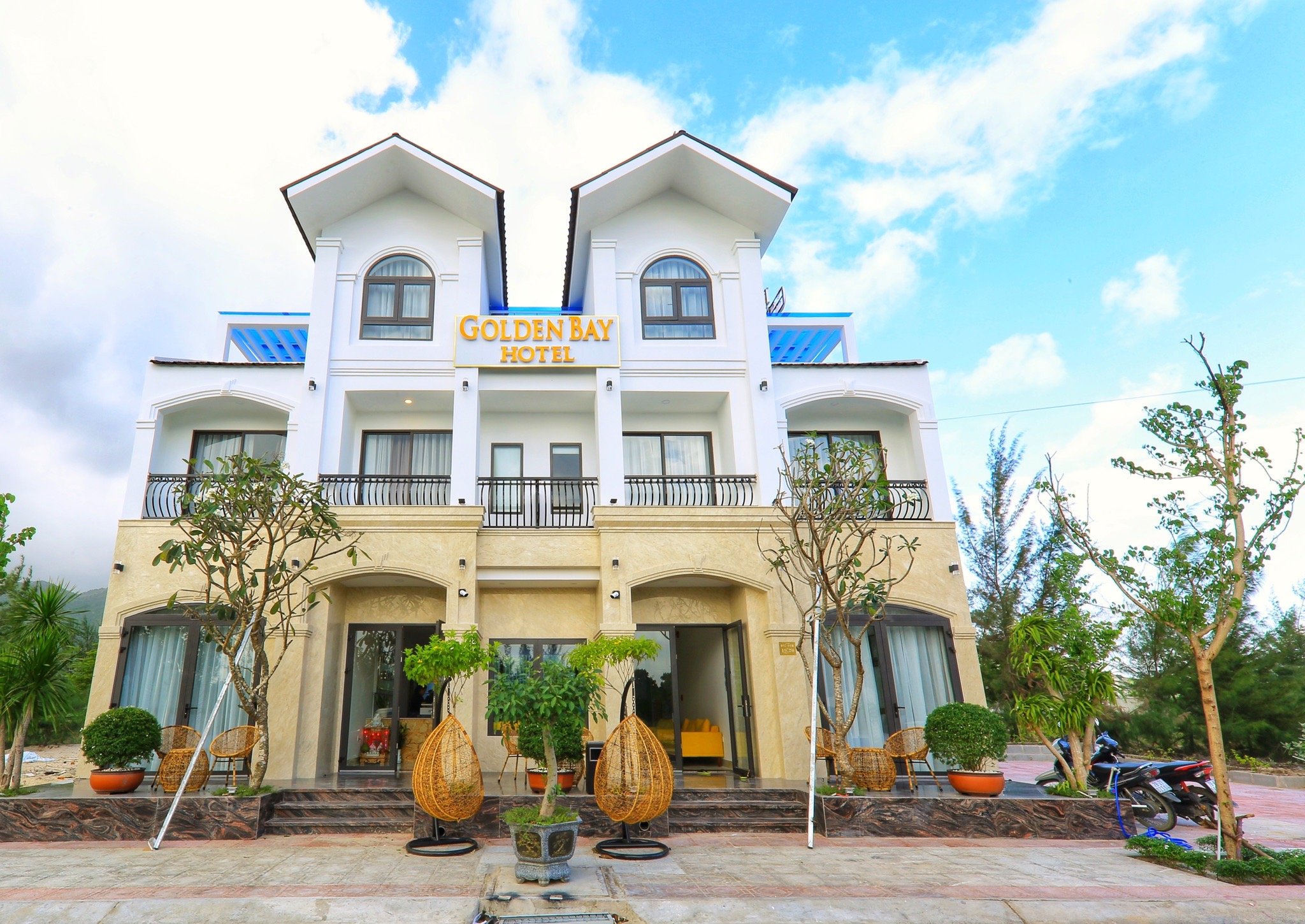 Golden Bay Hotel-官方