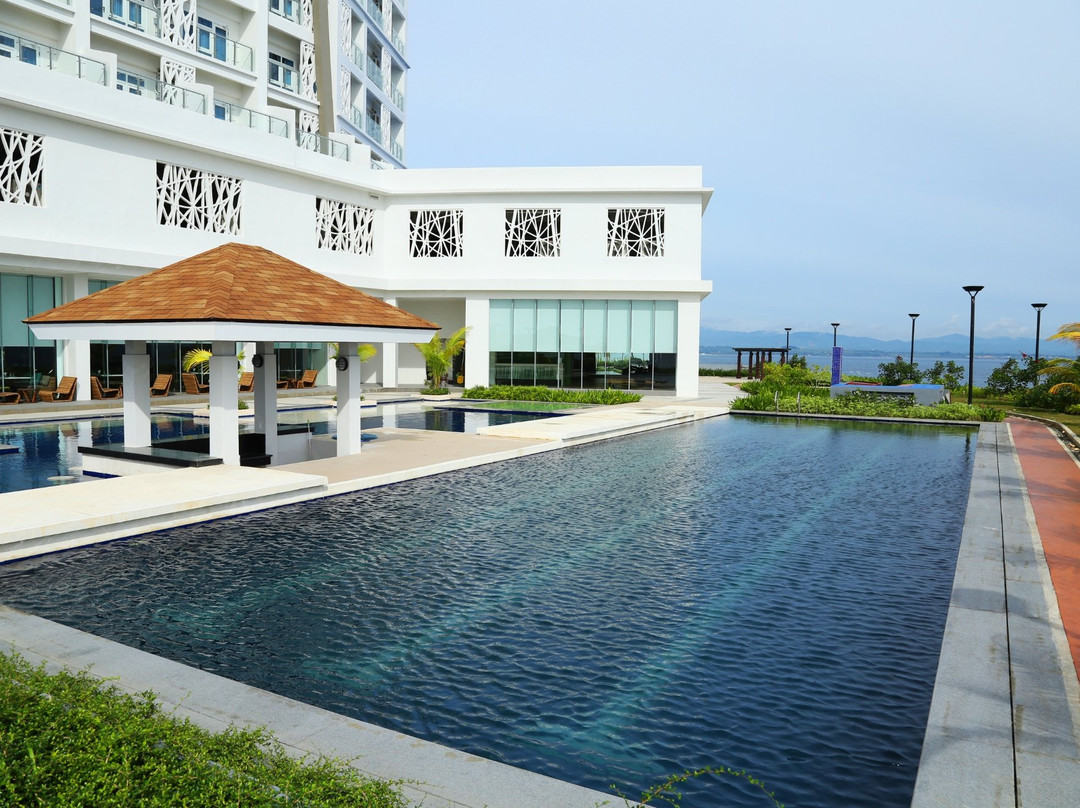 Arterra Hotel and Resort