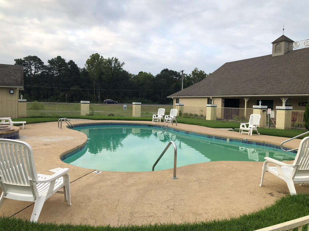 Riverwood Inn of Glenwood