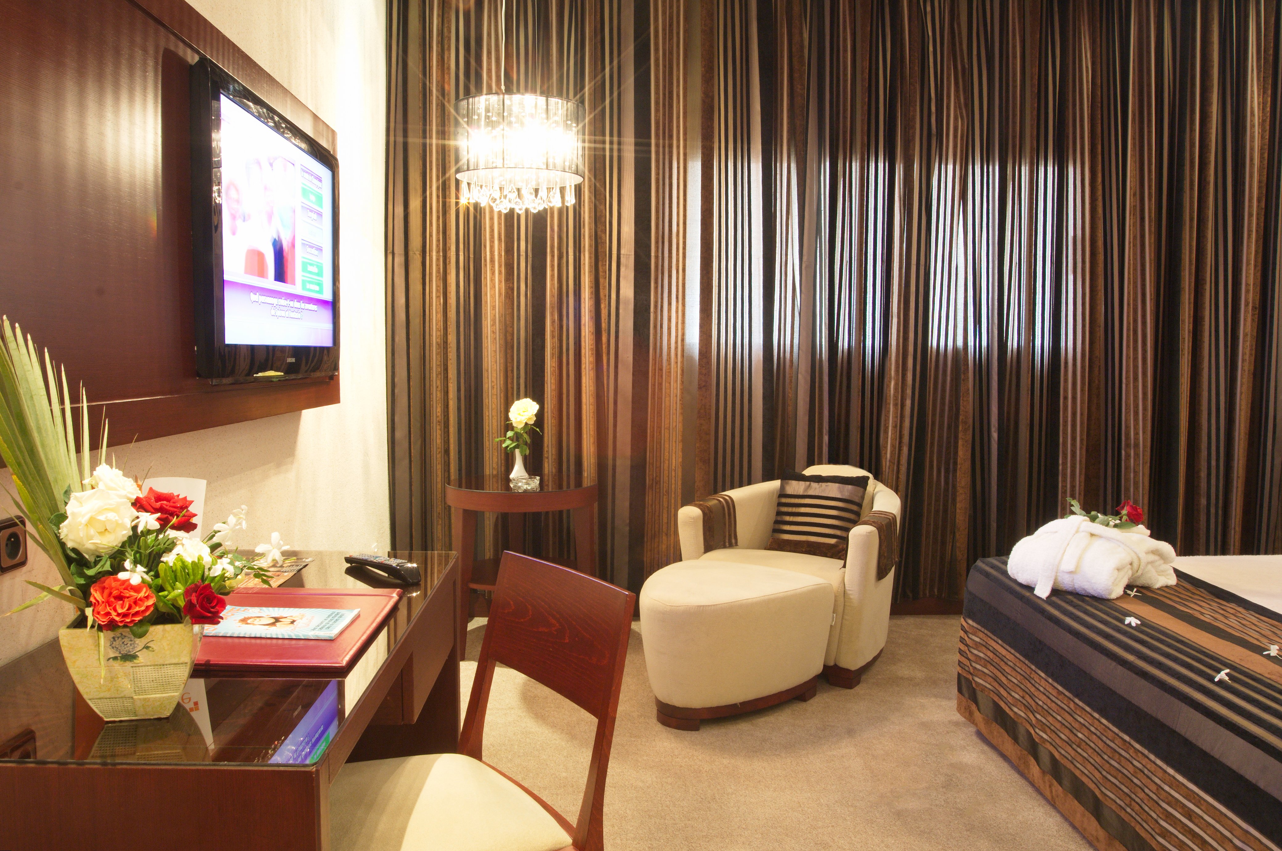EDEN Phoenix Hotel-官方