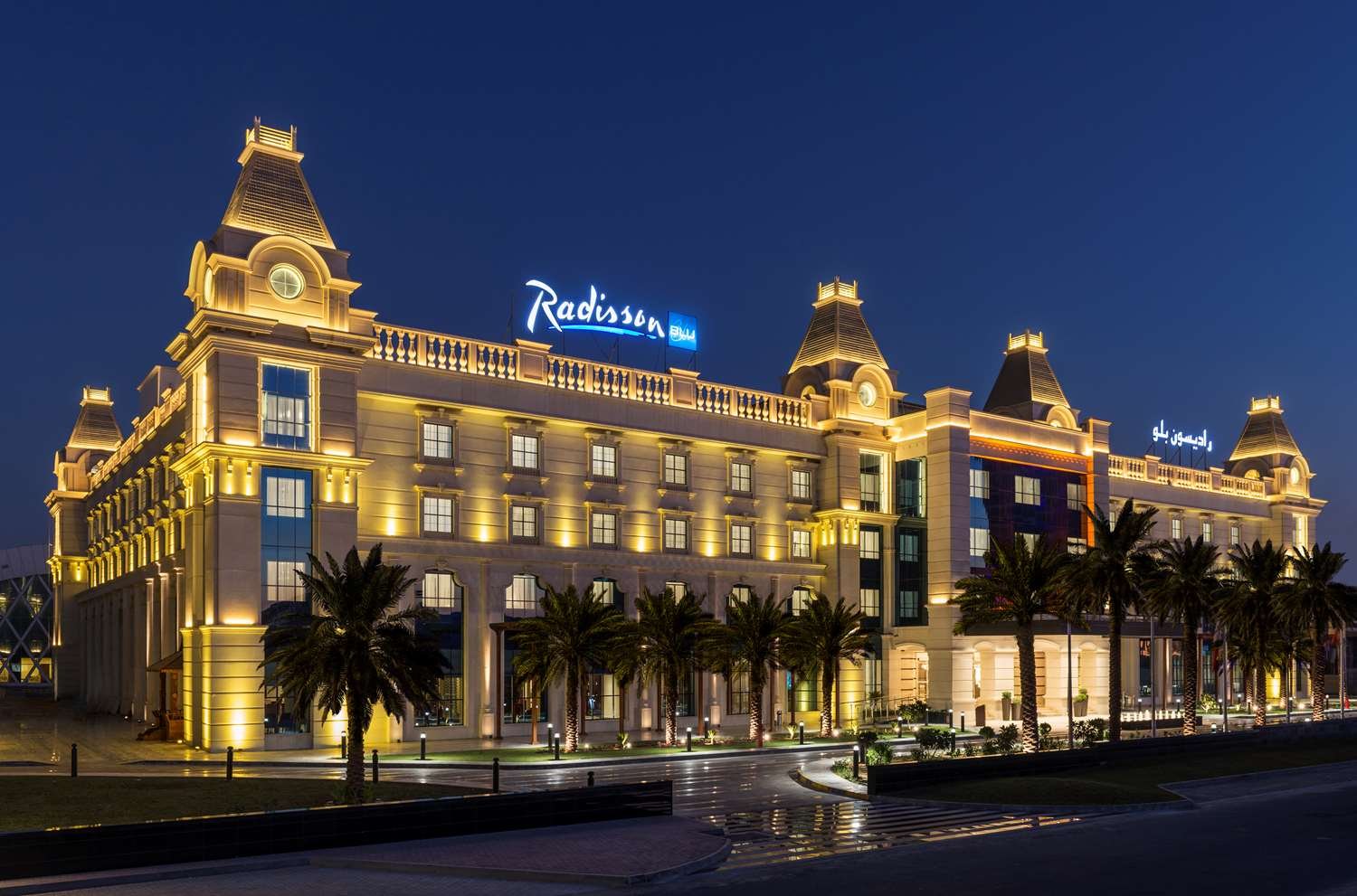 Radisson Blu Hotel, Ajman-官方
