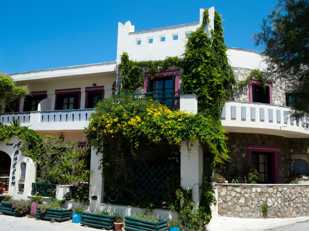 Apollon Naxos Town