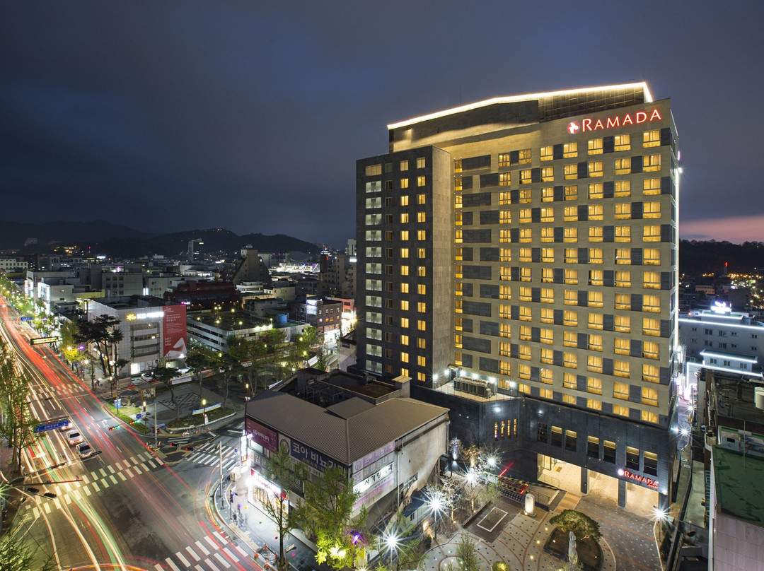 Ramada Jeonju Hotel