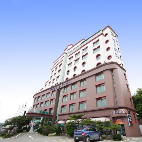 本昵客雅山和海大浦港酒店