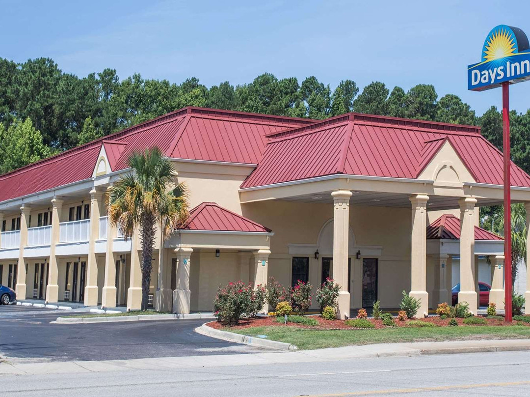 Days Inn by Wyndham Dillon