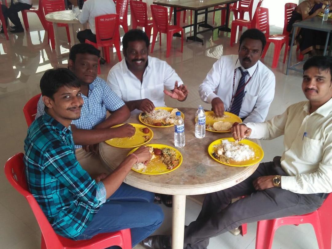 Anand Park Hotel Ambur
