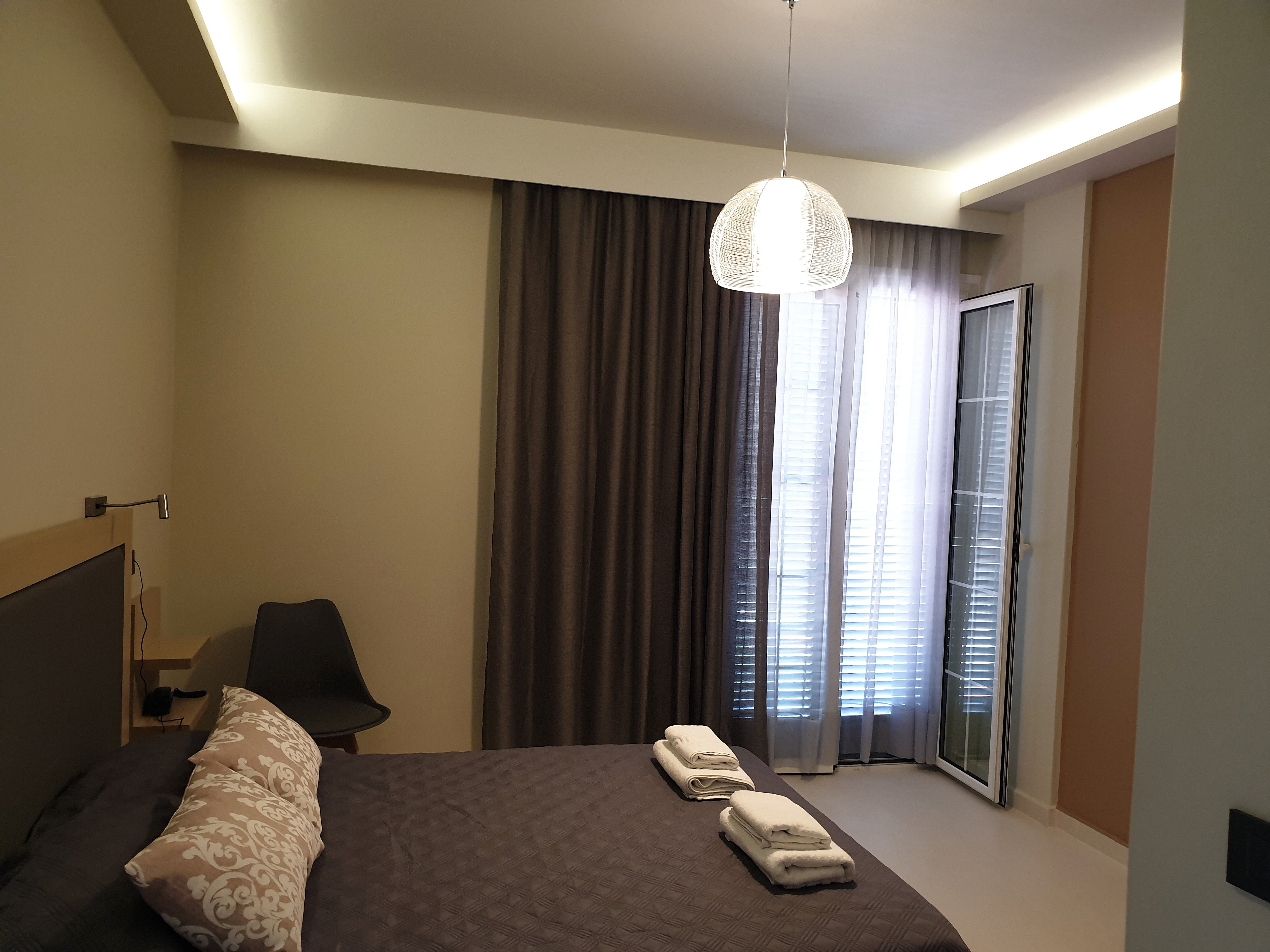Angelo Hotel-Apartments & Cafe-官方
