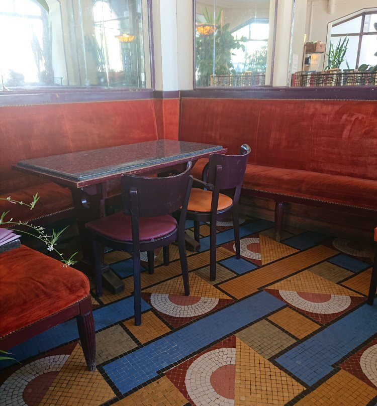 Le Broussy Hotel