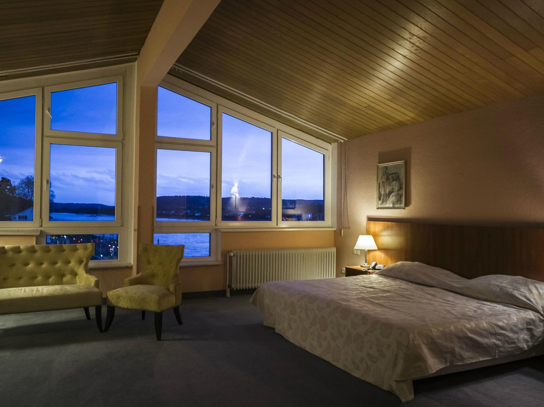 科尼希斯温特酒店住宿-Baynunah Hotel Drachenfels