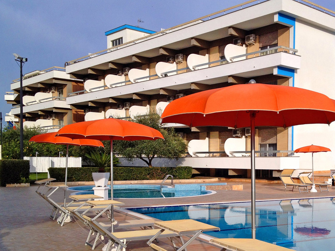 特拉西那酒店住宿-Hotel River Palace