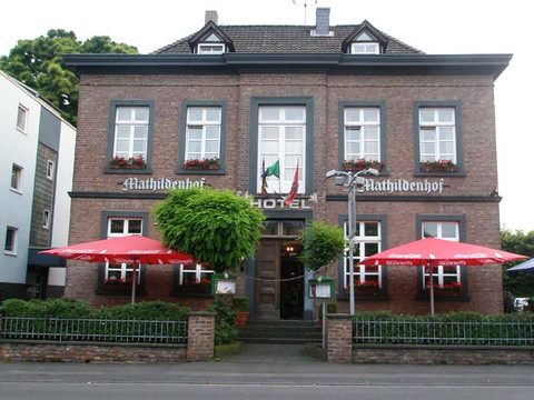 Pulheim酒店住宿-Hotel Mathildenhof