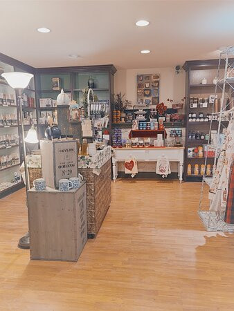 Grateful Gourmet-加利纳必去景点