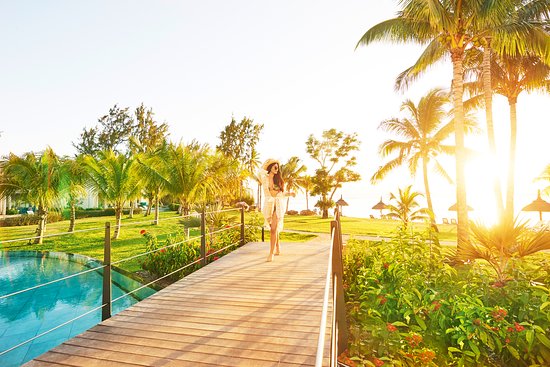 Victoria Beachcomber Resort & Spa-官方