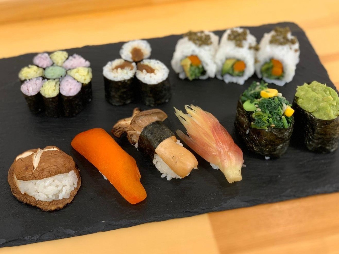 Tsukiji Sushi Master ~WHY DON'T YOU MAKE SUSHI?