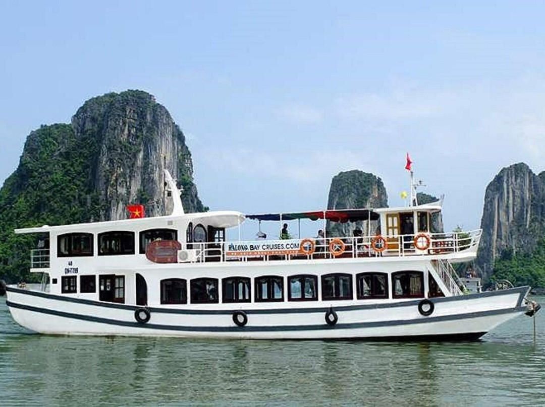 Halong Bay Day Cruises