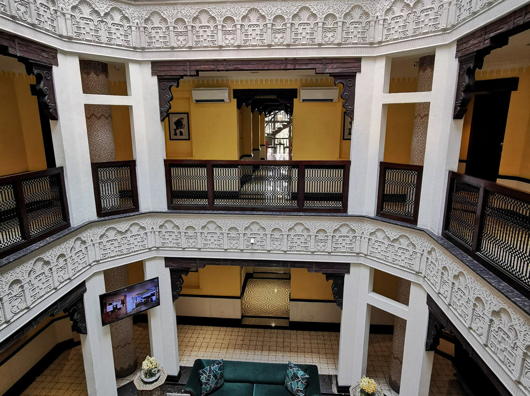 赫里特吉豪华套房酒店