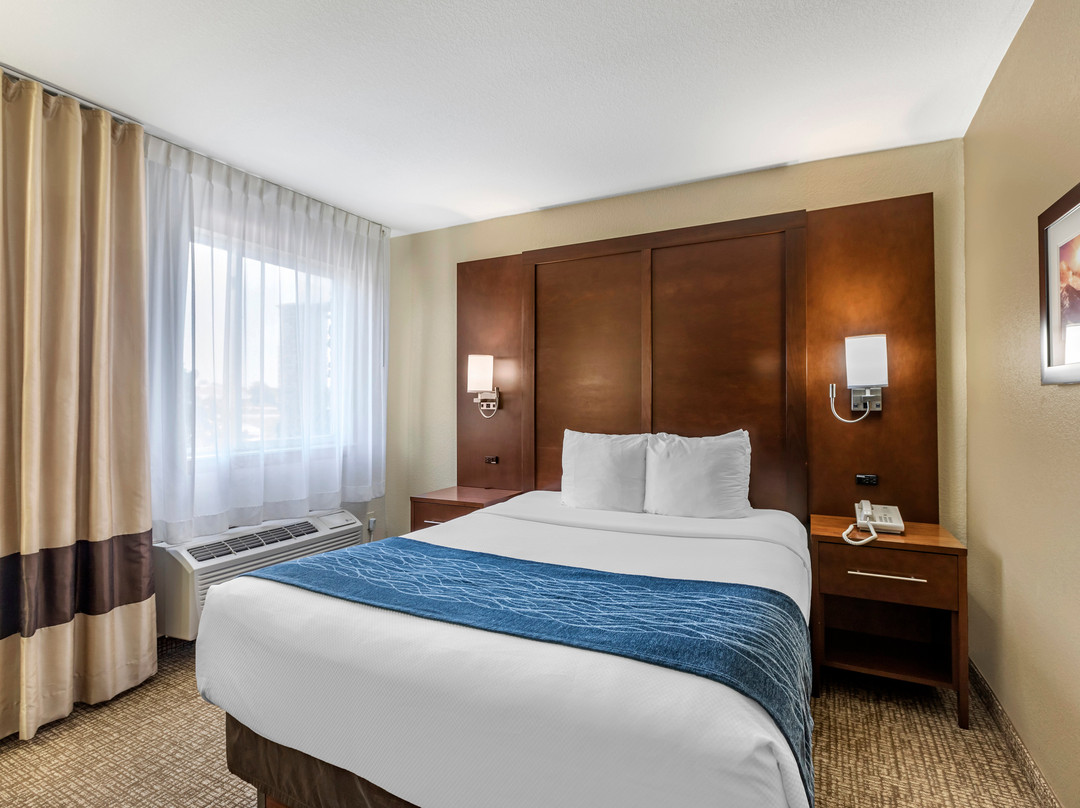 Comfort Inn & Suites Greeley主图