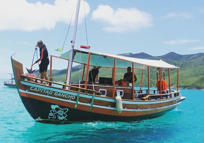 Embarcacao Capitao Gancho