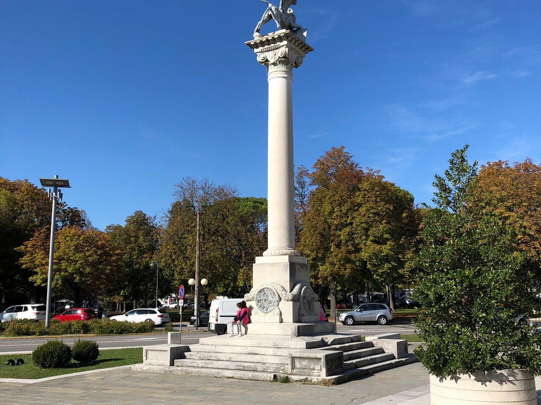 Colonna della Redenzione di Gradisca d'Isonzo景点图片