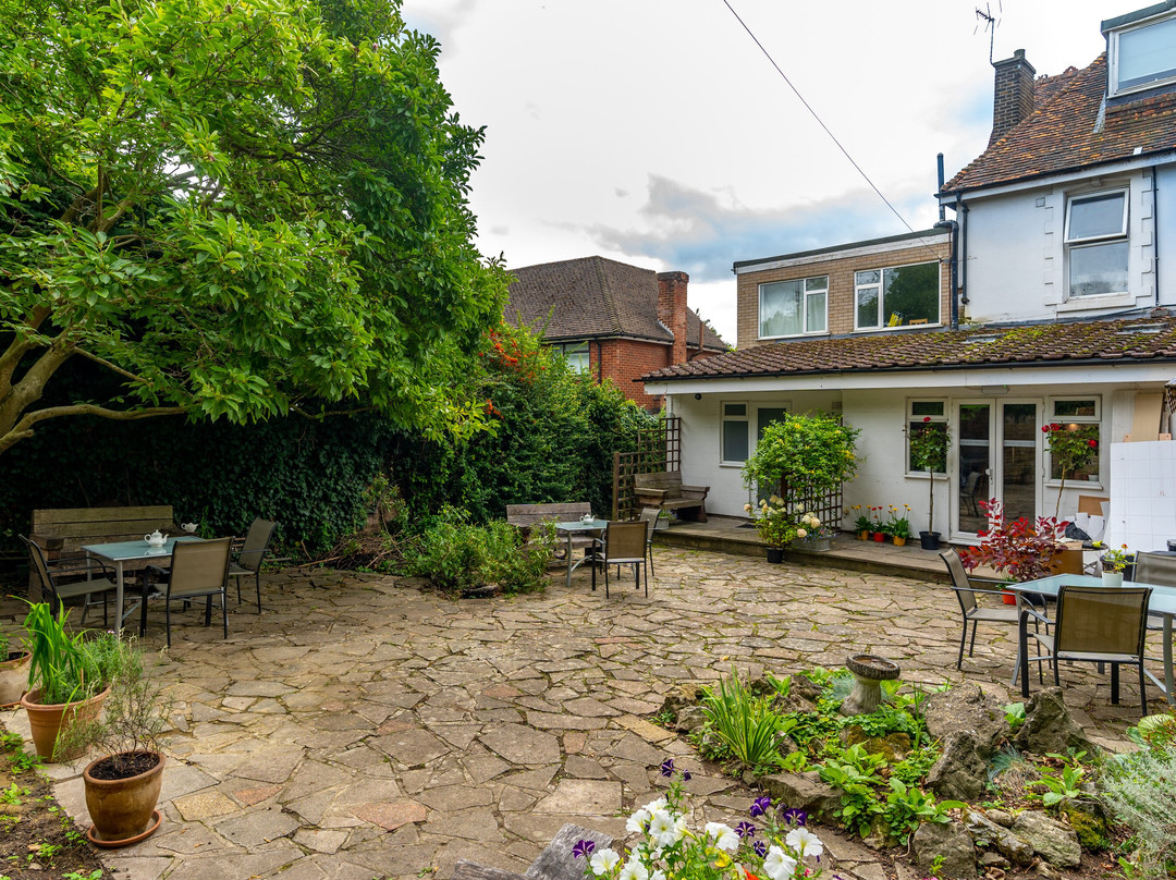 Rock House Bed and Breakfast主图