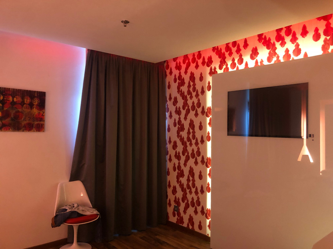 Kadrit Hotel主图