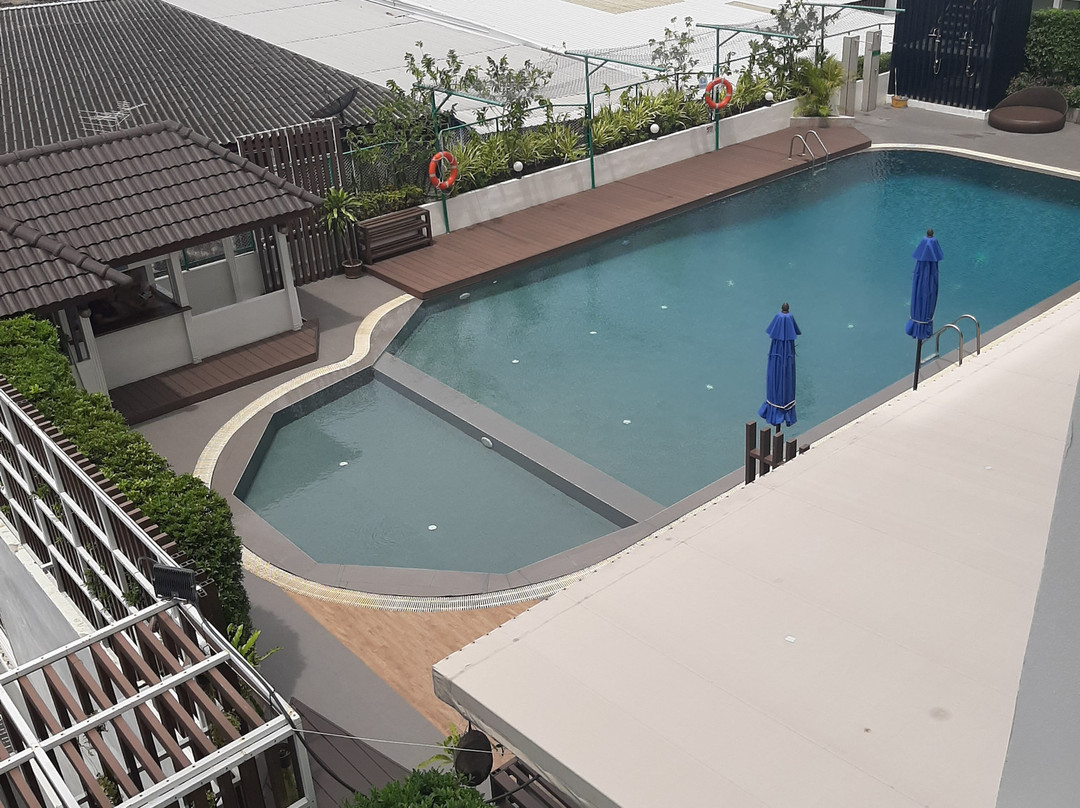 Rattanachol Hotel主图