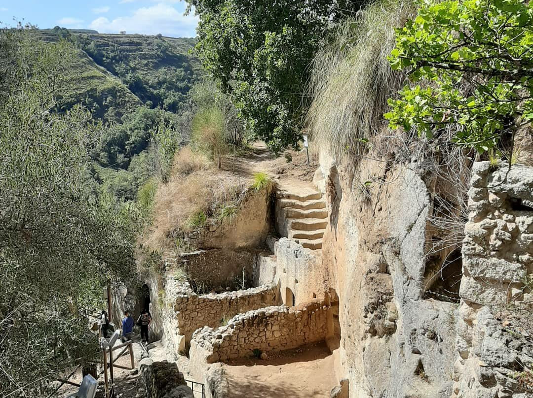 Rock Settlement and M Rural Life of Zungri景点图片