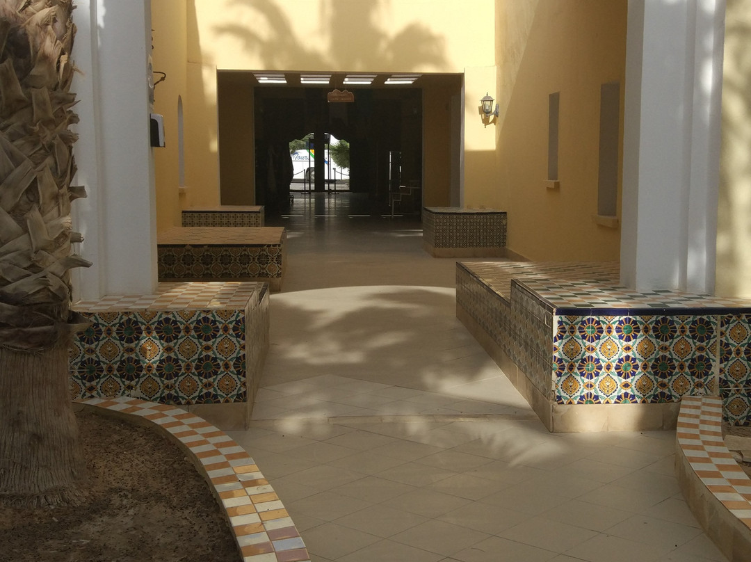 太阳棕榈酒店主图