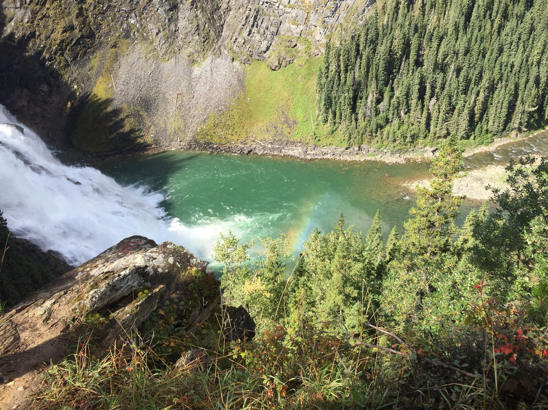 Kinuseo Falls-Tumbler Ridge必去景点