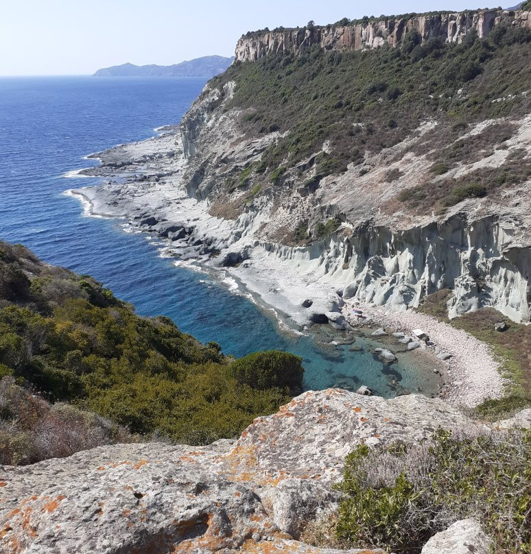 Cala 'e Moro-博萨必去景点