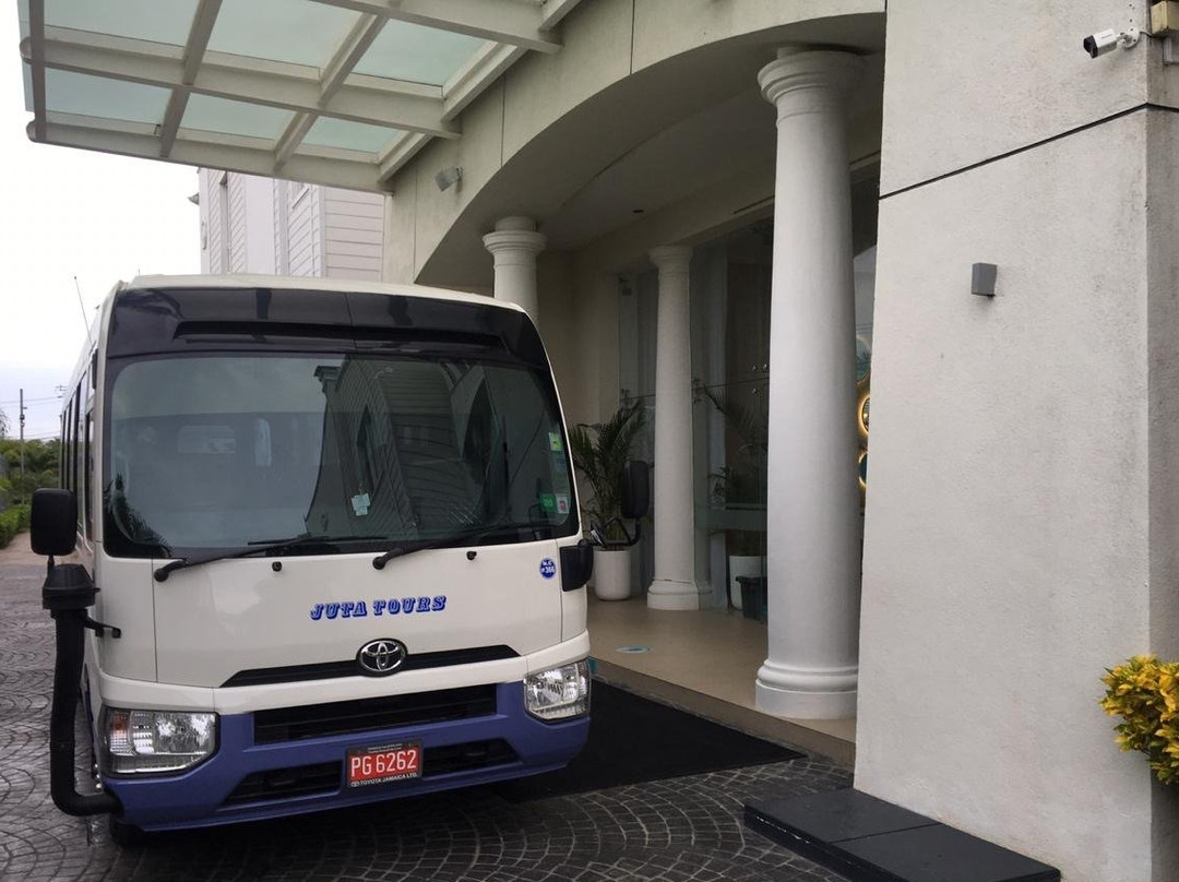 Mr Reasonable-蒙特戈贝必去景点