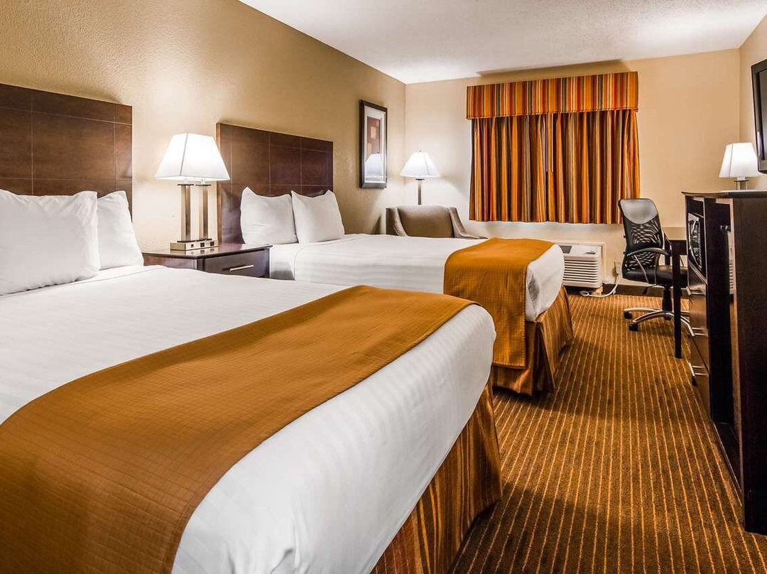 贝斯特韦斯特曼西酒店主图