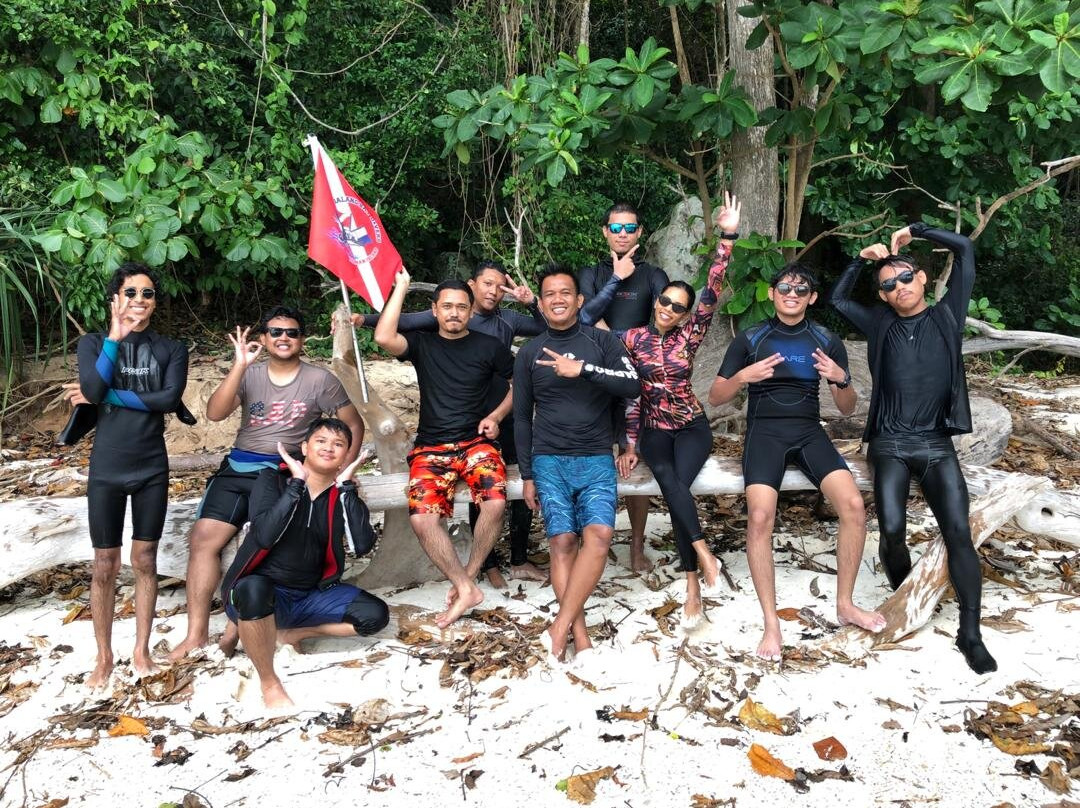 Salang Bay Divers-刁曼岛必去景点