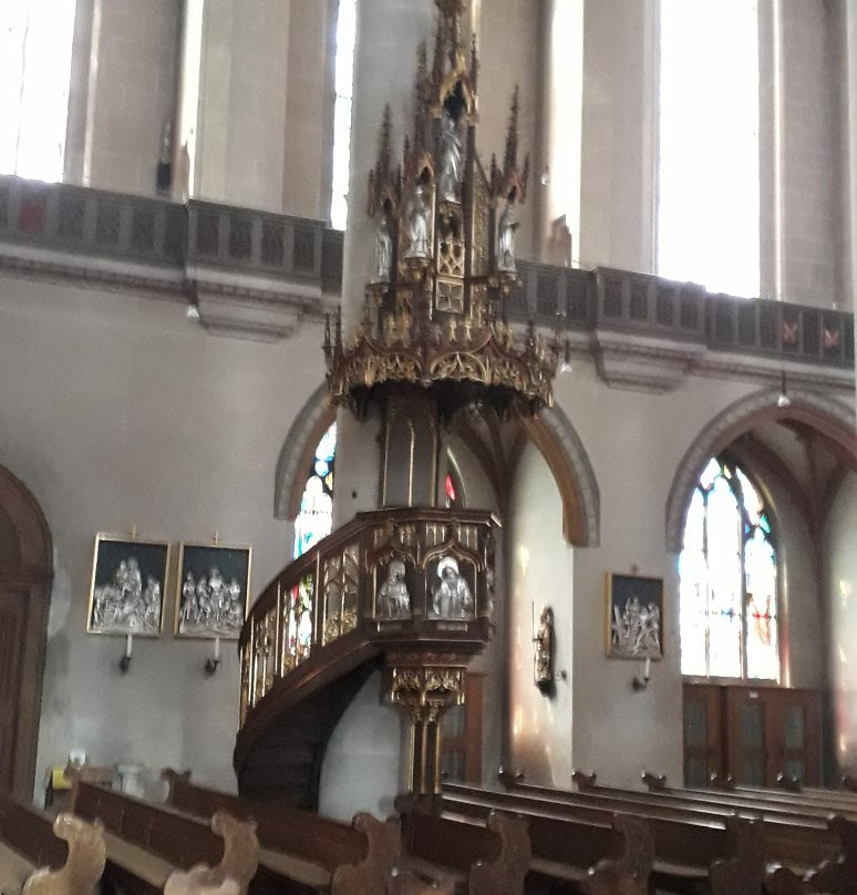 Basilika St. Martin-安贝克必去景点