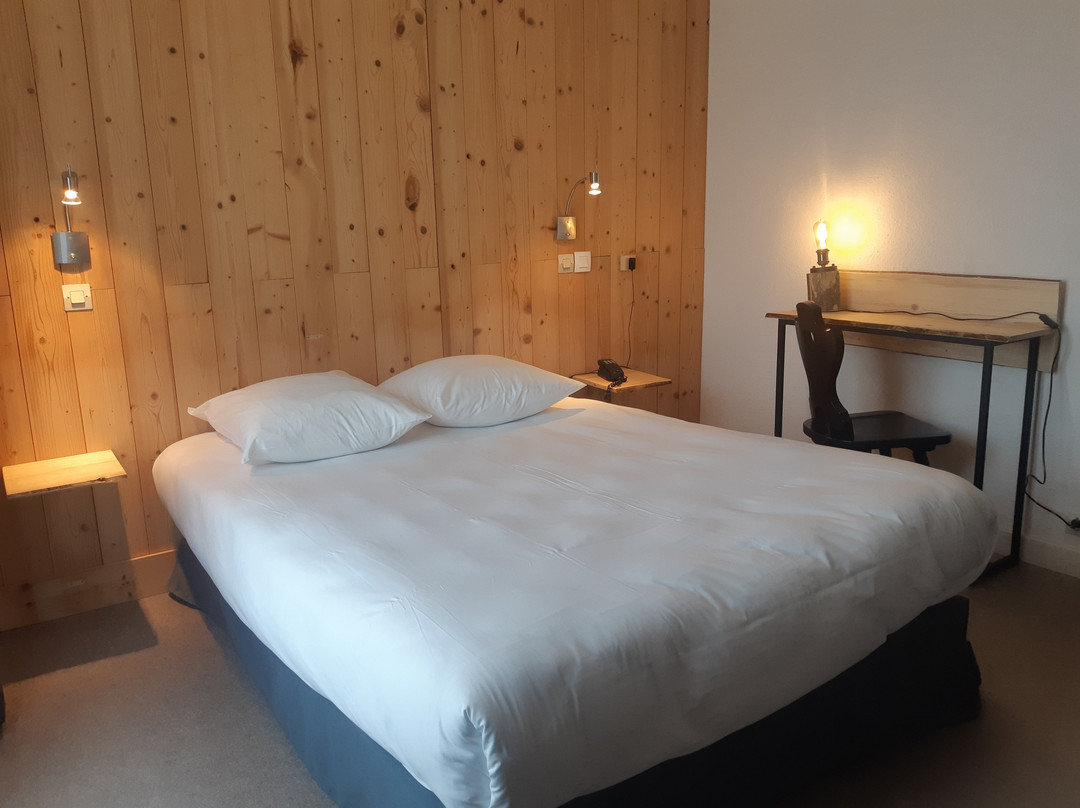 Hôtel Restaurant La Buffe主图