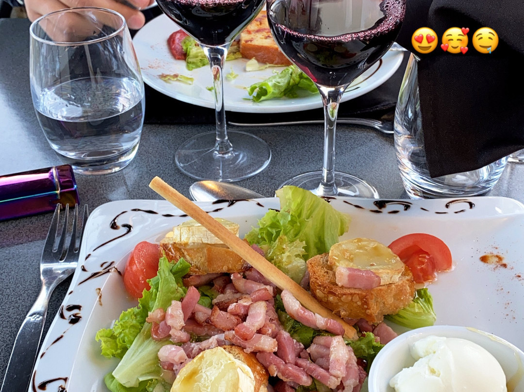 Les Cordeliers Hotel Restaurant主图