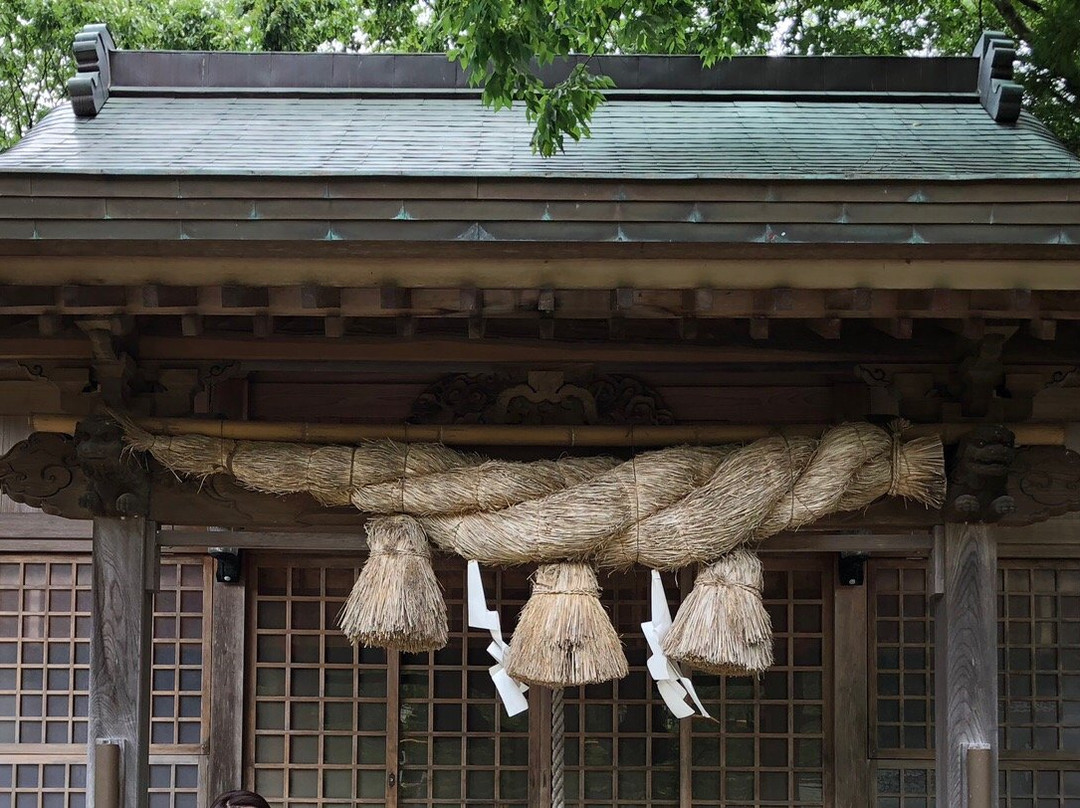 Emi Shrine景点图片