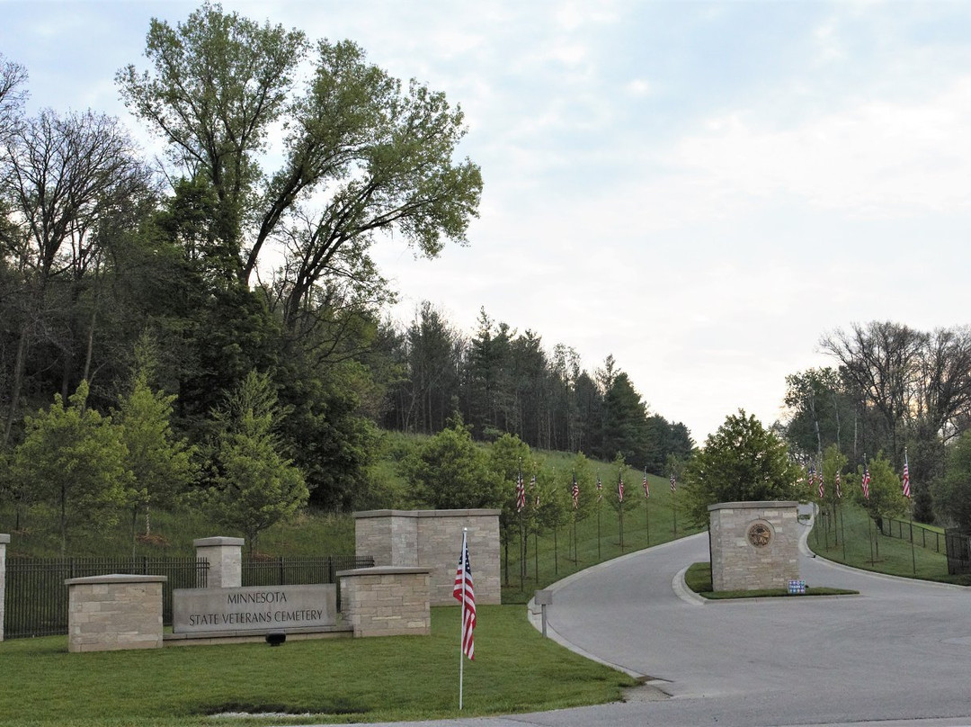 Minnesota State Veterans Cemetery景点图片