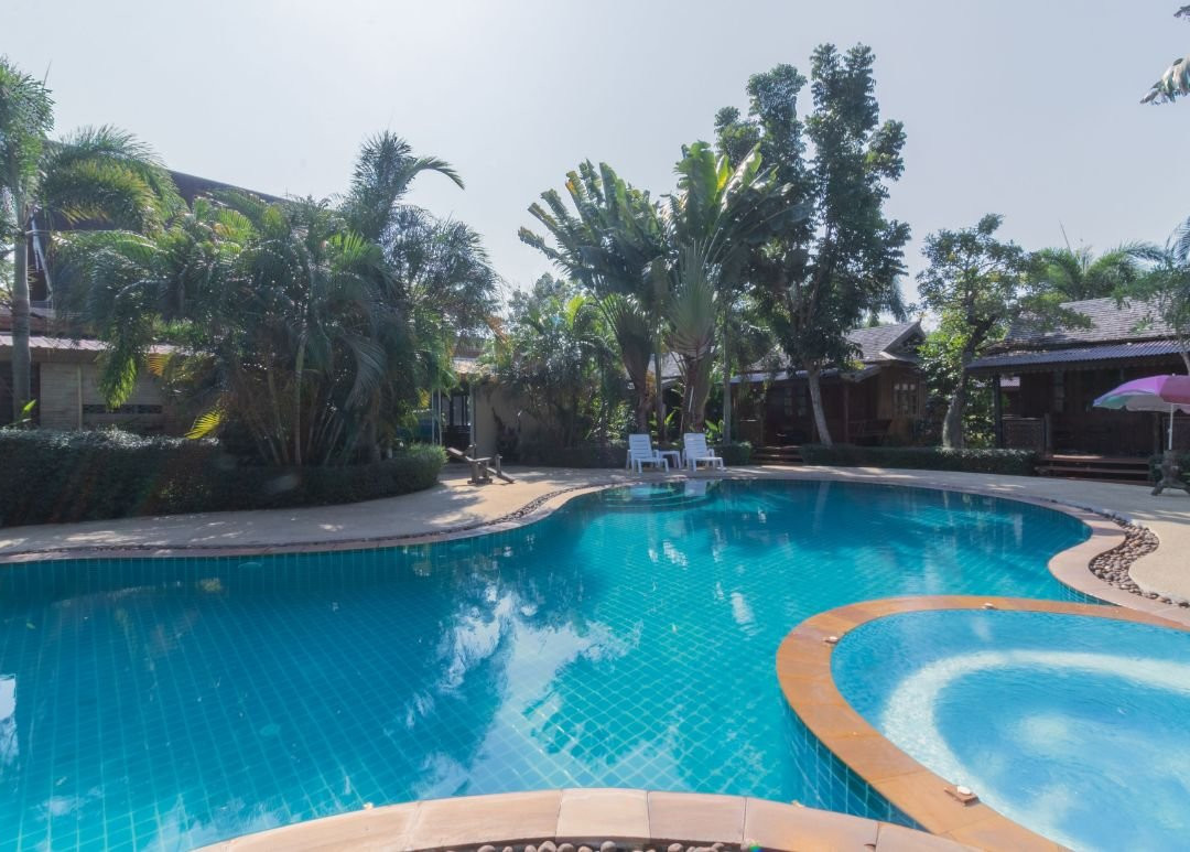 玉瓦迪度假酒店主图