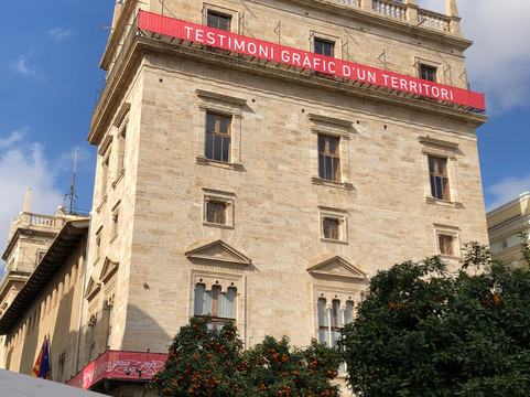 Calle Caballeros-巴伦西亚必去景点