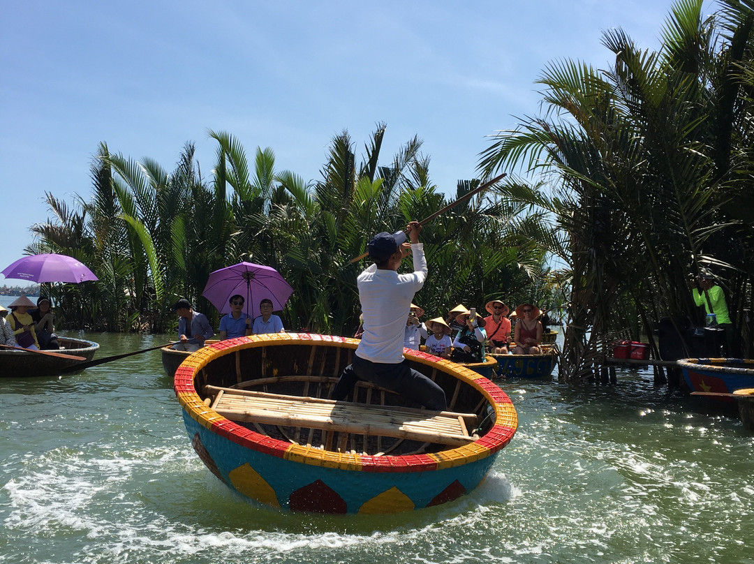 Funtastic Cooking Class & Basket Boat Tours景点图片