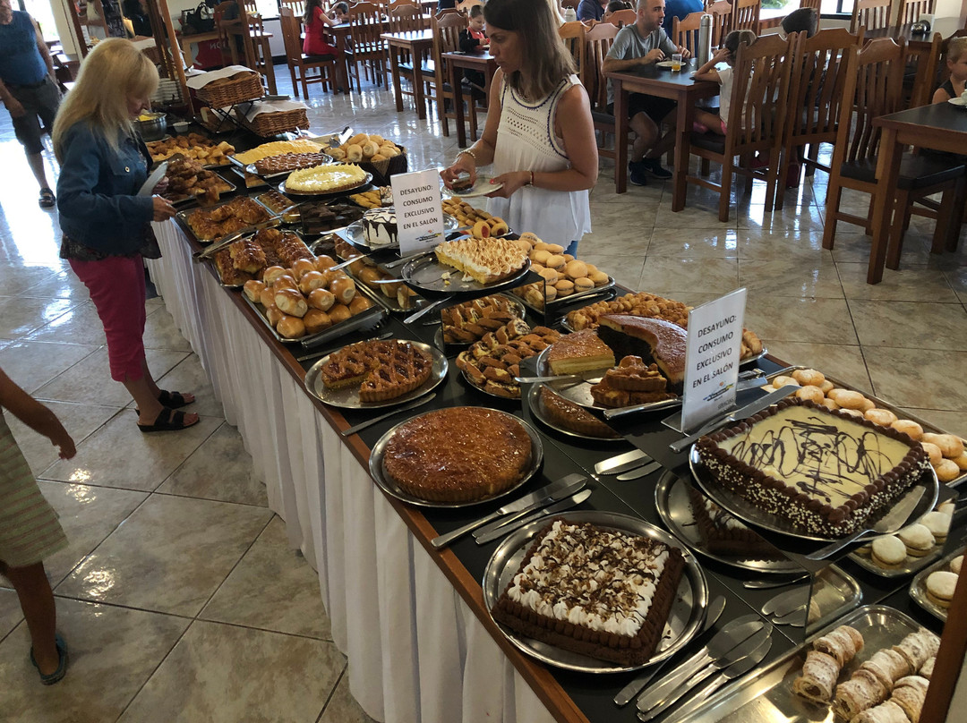 Hotel San Isidro主图