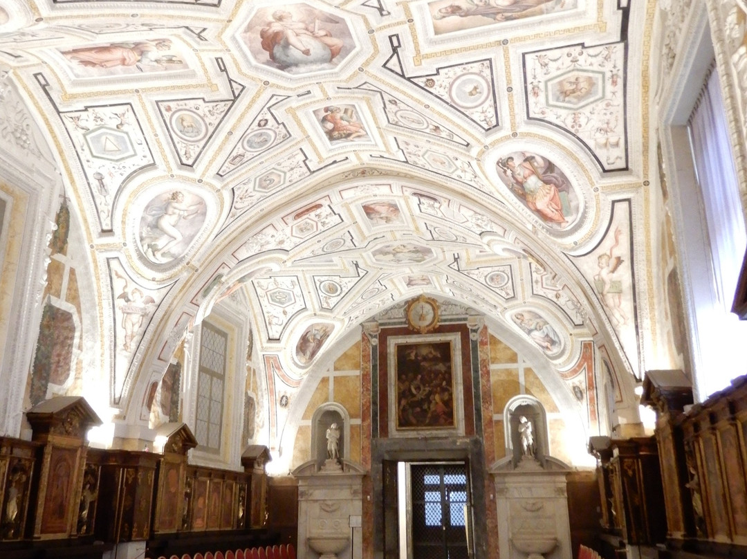 Complesso Monumentale Sant' Anna Dei Lombardi-那不勒斯必去景点