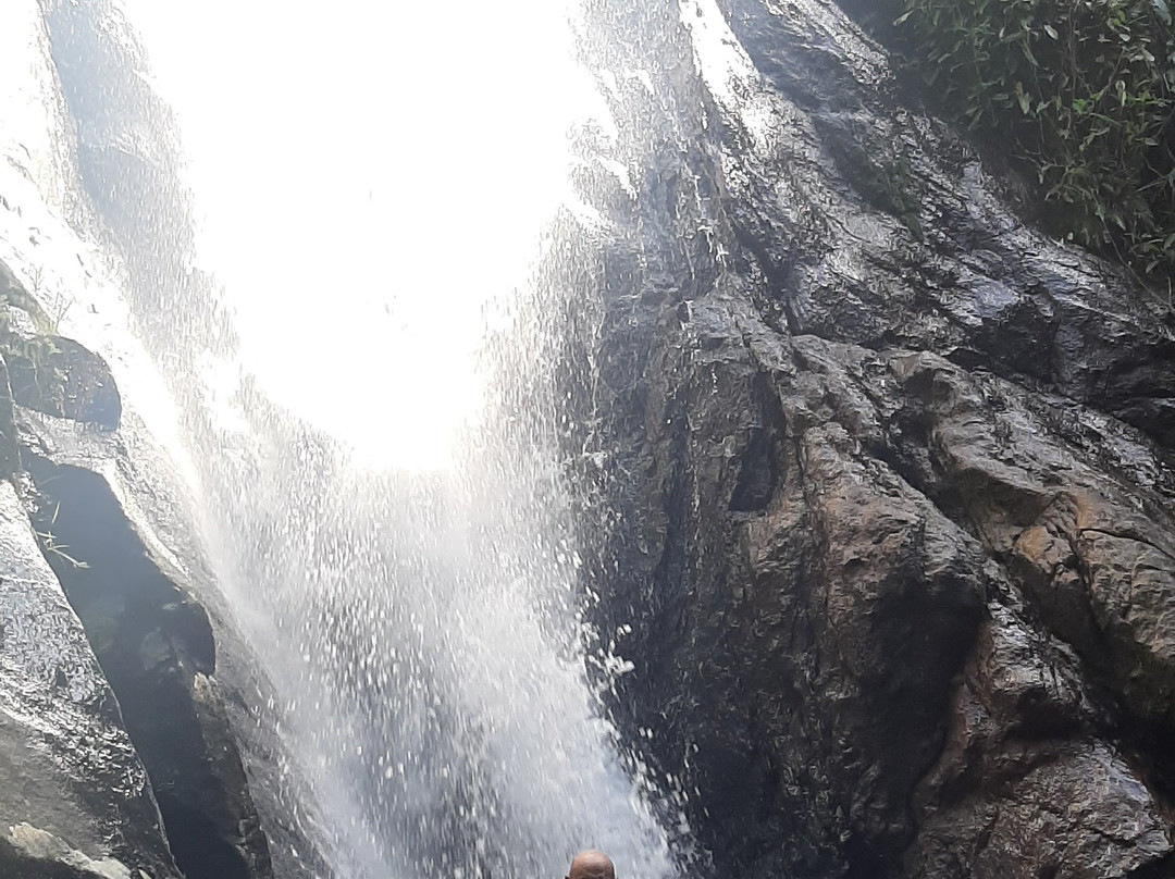 Cachoeira da Feiticeira-安格拉杜斯雷斯必去景点